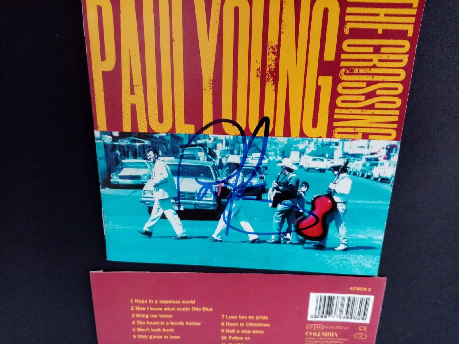 CD Cover Paul Young signiert mit Album im Rahmen Autogramm Unterschrift Musik