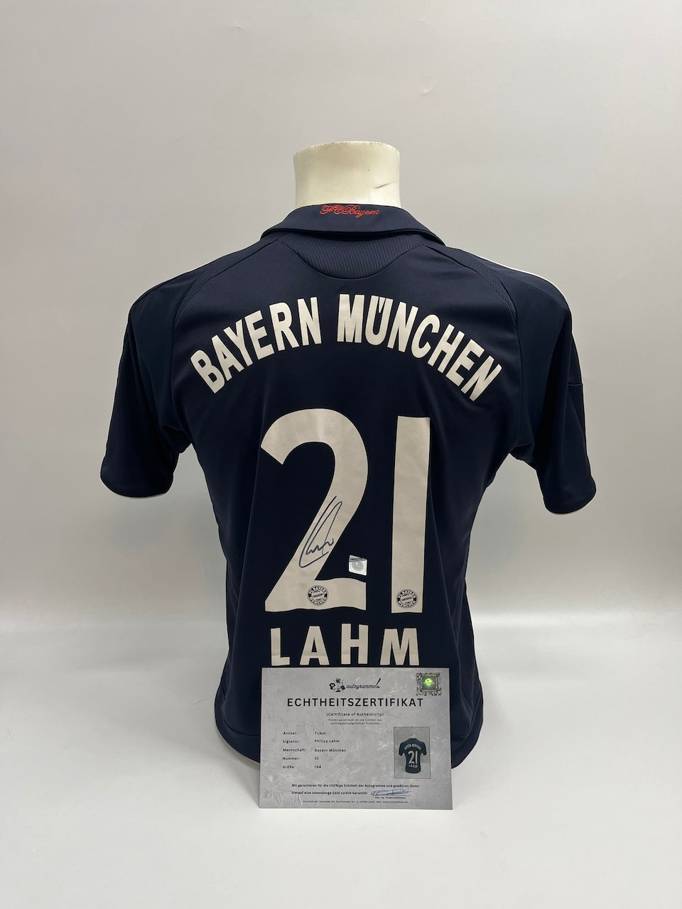 Bayern München Trikot Philipp Lahm signiert Autogramm Adidas 164
