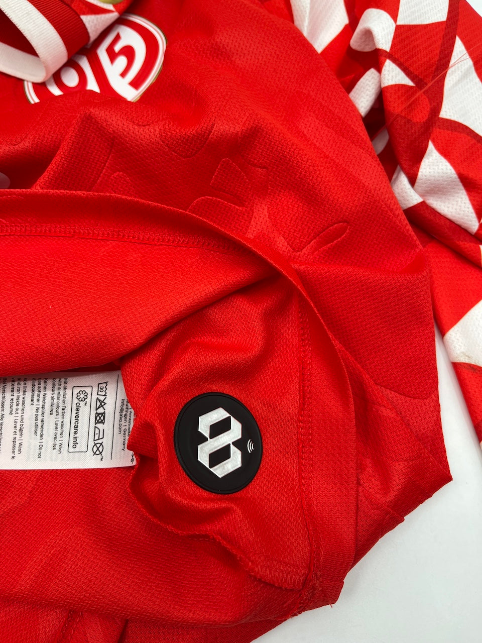 Matchworn Mainz Trikot getragen & signiert von Nadiem Amiri 27.09.2025