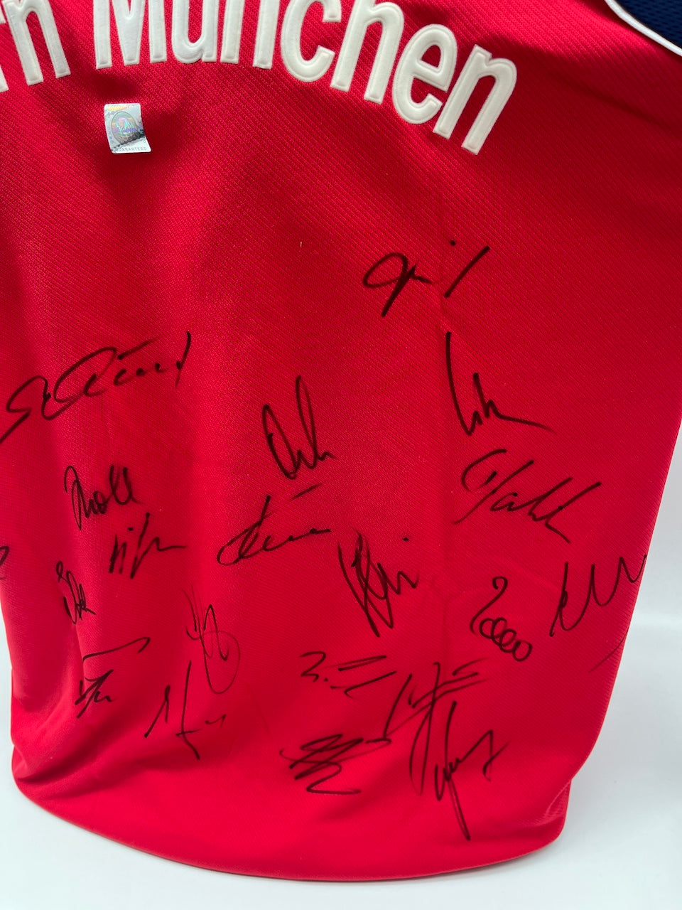 Bayern Munich jersey 1999/2000/2001, team signed, autographed, Adidas COA L