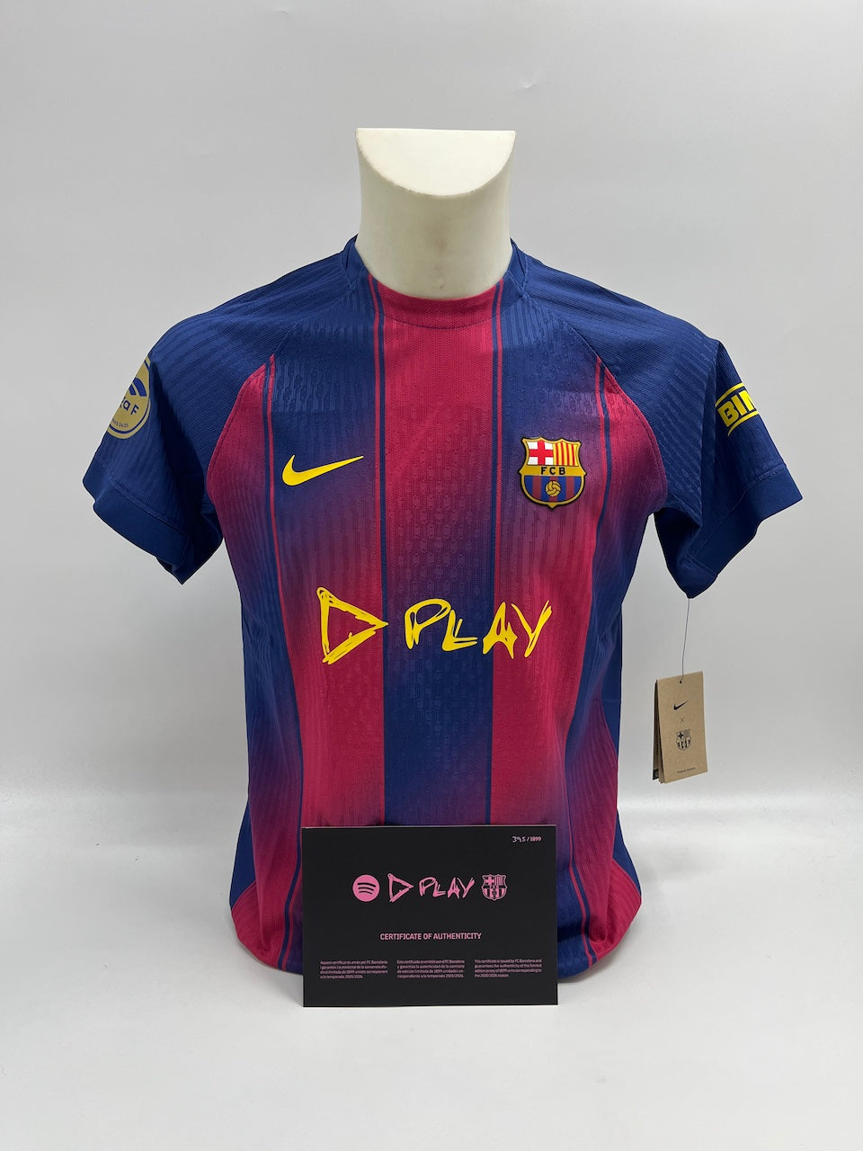 Limitiertes Barcelona x Play Trikot Ed Sheeran M 395/1899