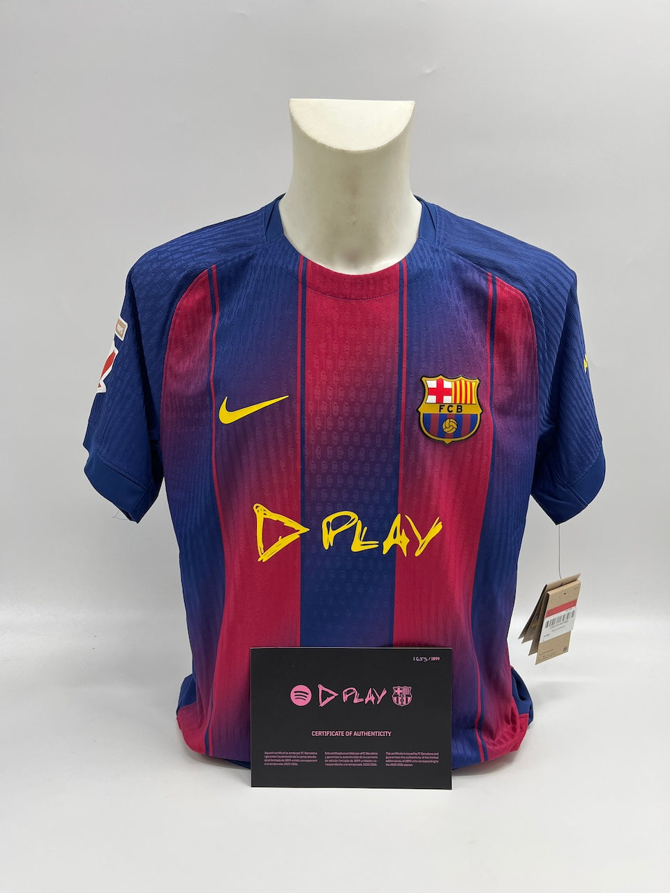 Limitiertes Barcelona x Play Trikot Ed Sheeran L 1653/1899