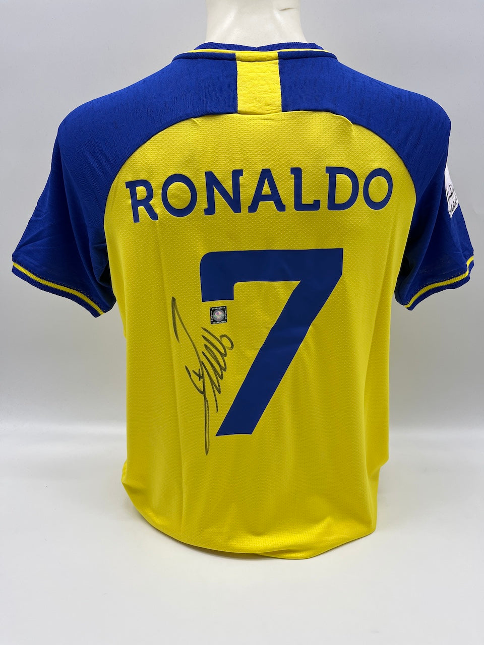 Al Nassr FC jersey signed by Cristiano Ronaldo, autograph COA M