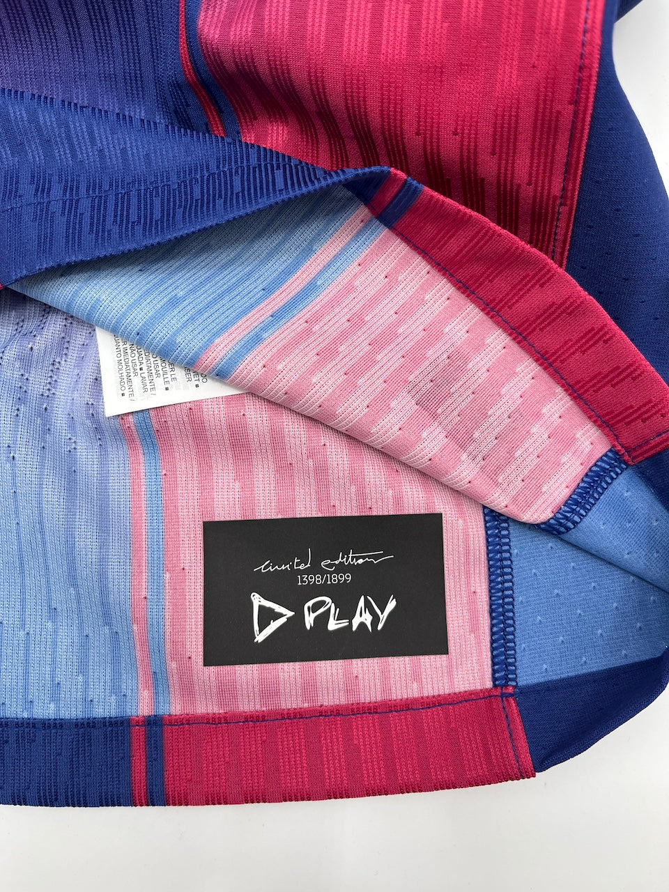 Limitiertes Barcelona x Ed Sheeran Trikot Play L 1398/1899