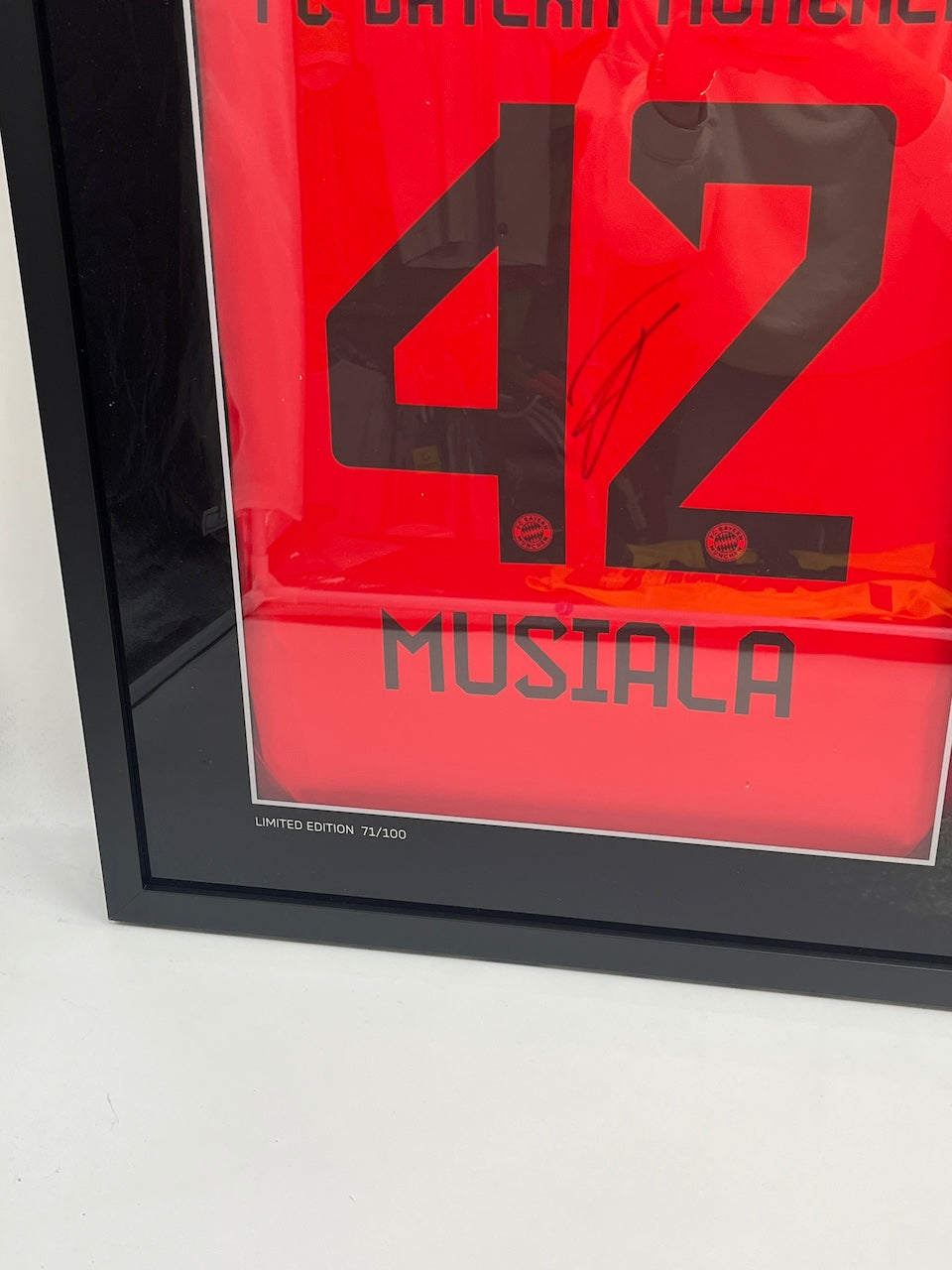 Bayern München Trikot Jamal Musiala signiert im Rahmen COA Adidas 71/100