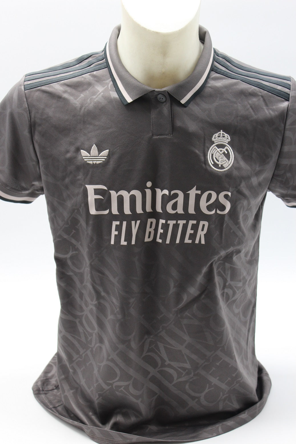 Real Madrid Damen Trikot Vinicius Junior signiert Autogramm neu L