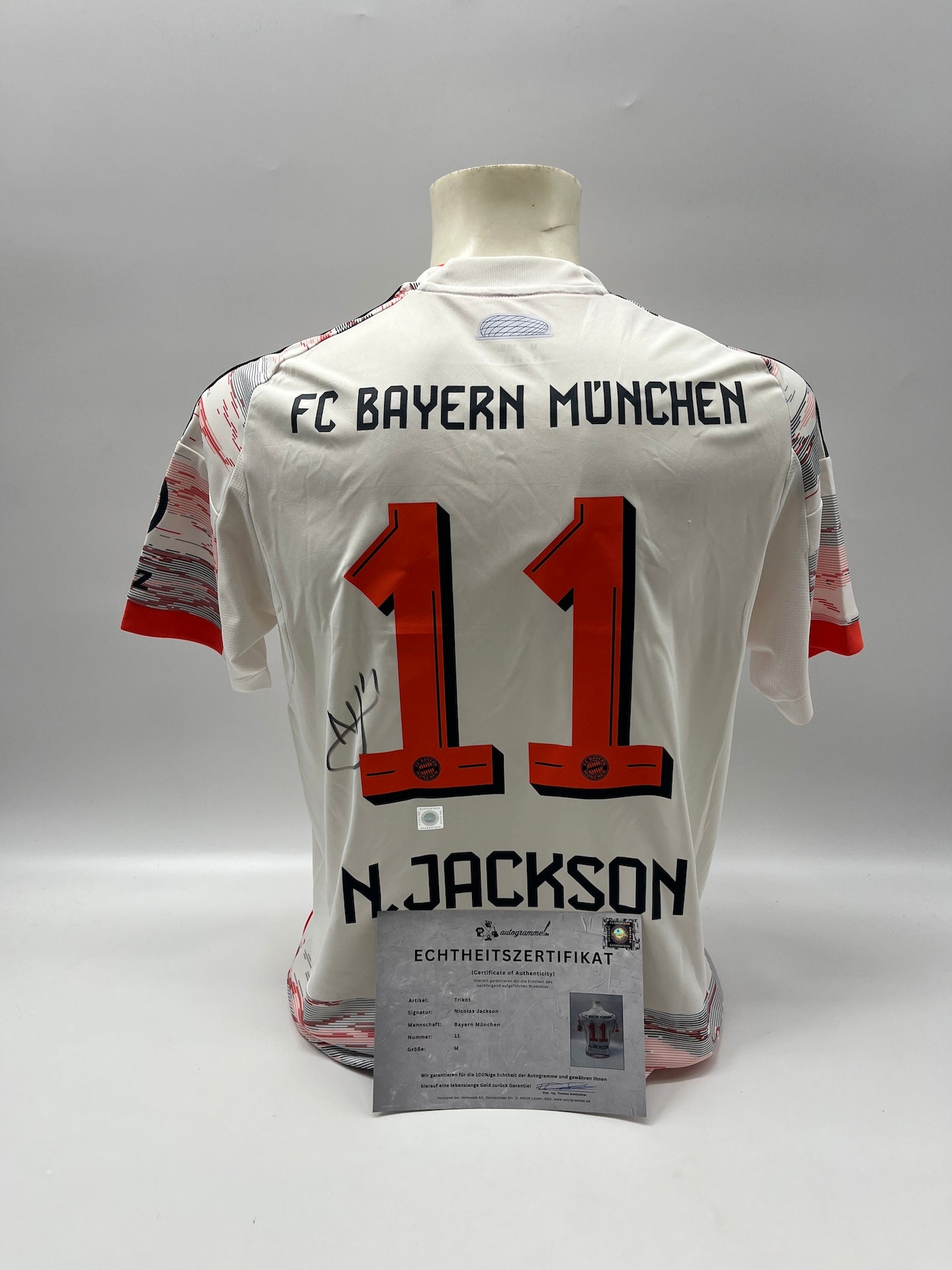 Bayern München Trikot Nicolas Jackson signiert Autogramm Adidas COA M