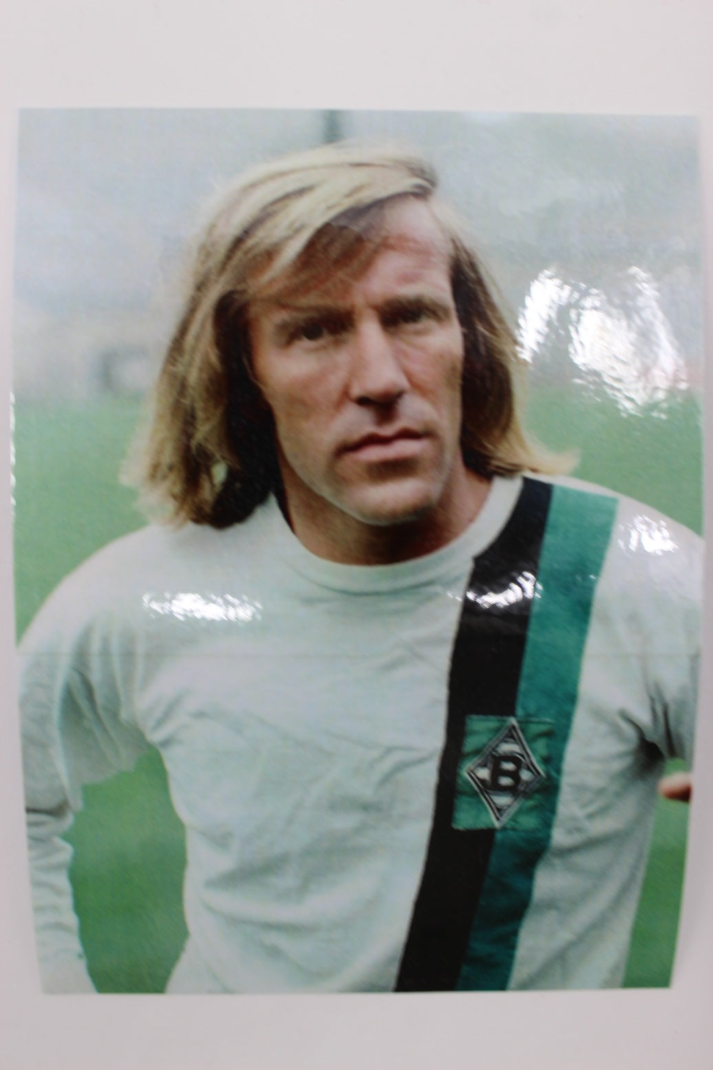 Kapitänsbinde Günter Netzer signiert im Rahmen Borussia Mönchengladbach COA