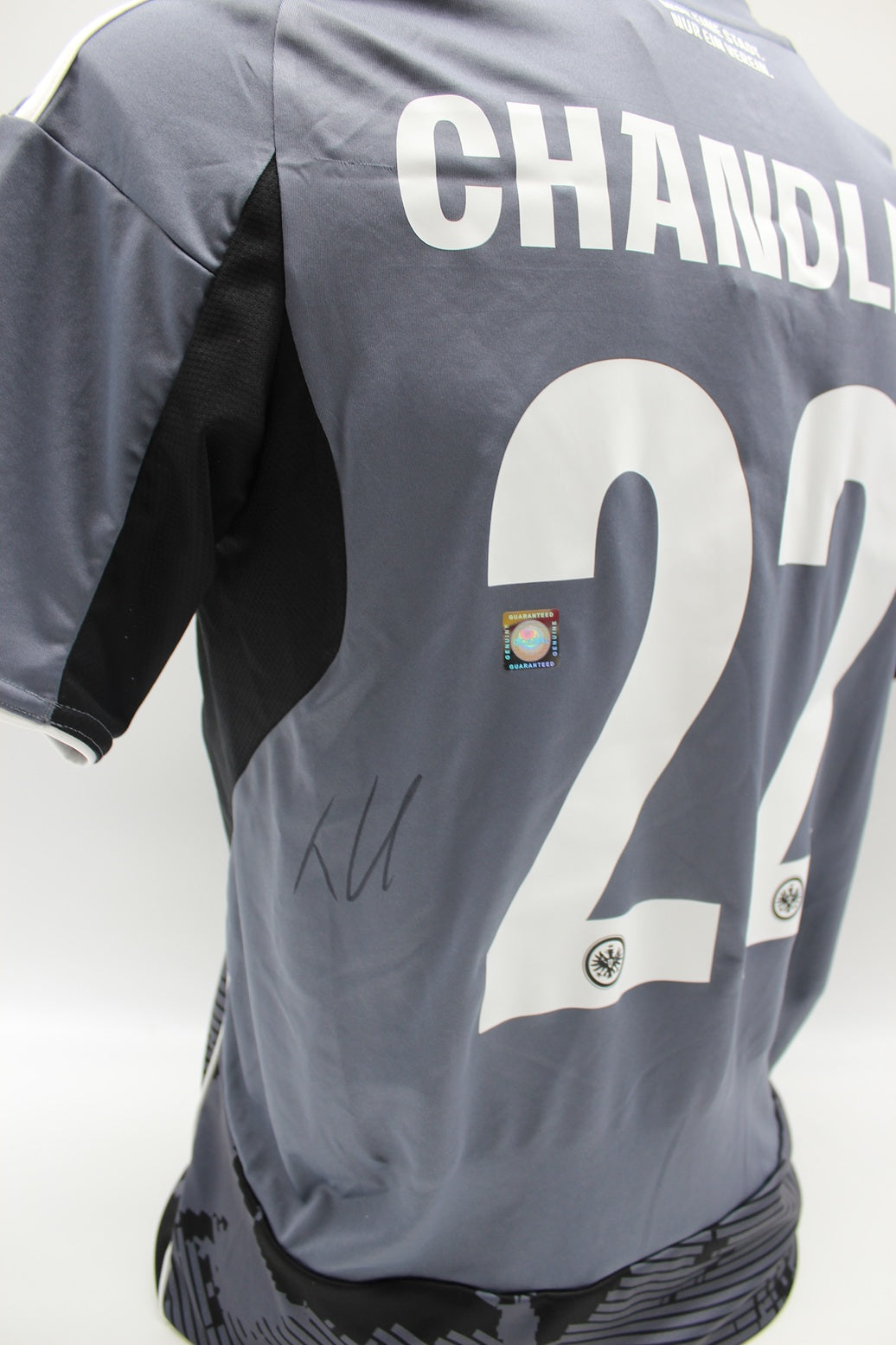 Eintracht Frankfurt Trikot Timothy Chandler signiert Autogramm Adidas neu S