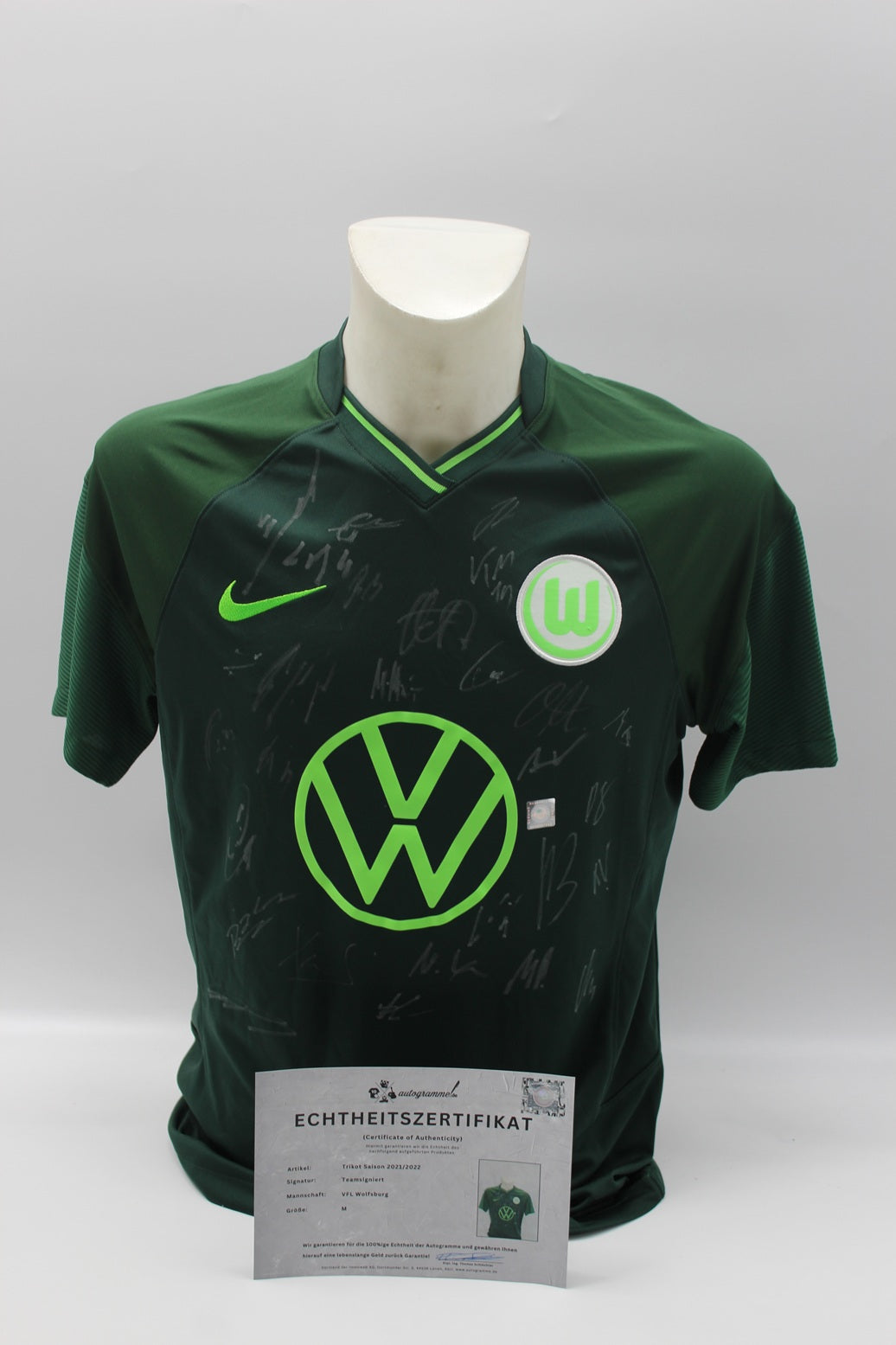 VFL Wolfsburg Trikot 21/22 Teamsigniert Autogramm Nike COA M