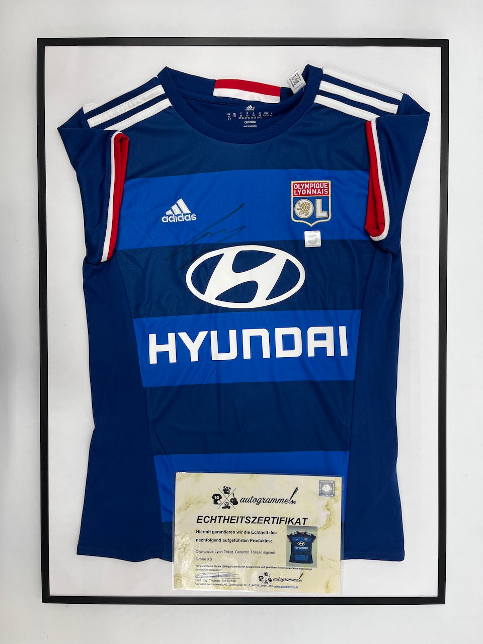 Olympique Lyon Women's jersey Corentin Tolisso signed in the framework of COA Adidas XS