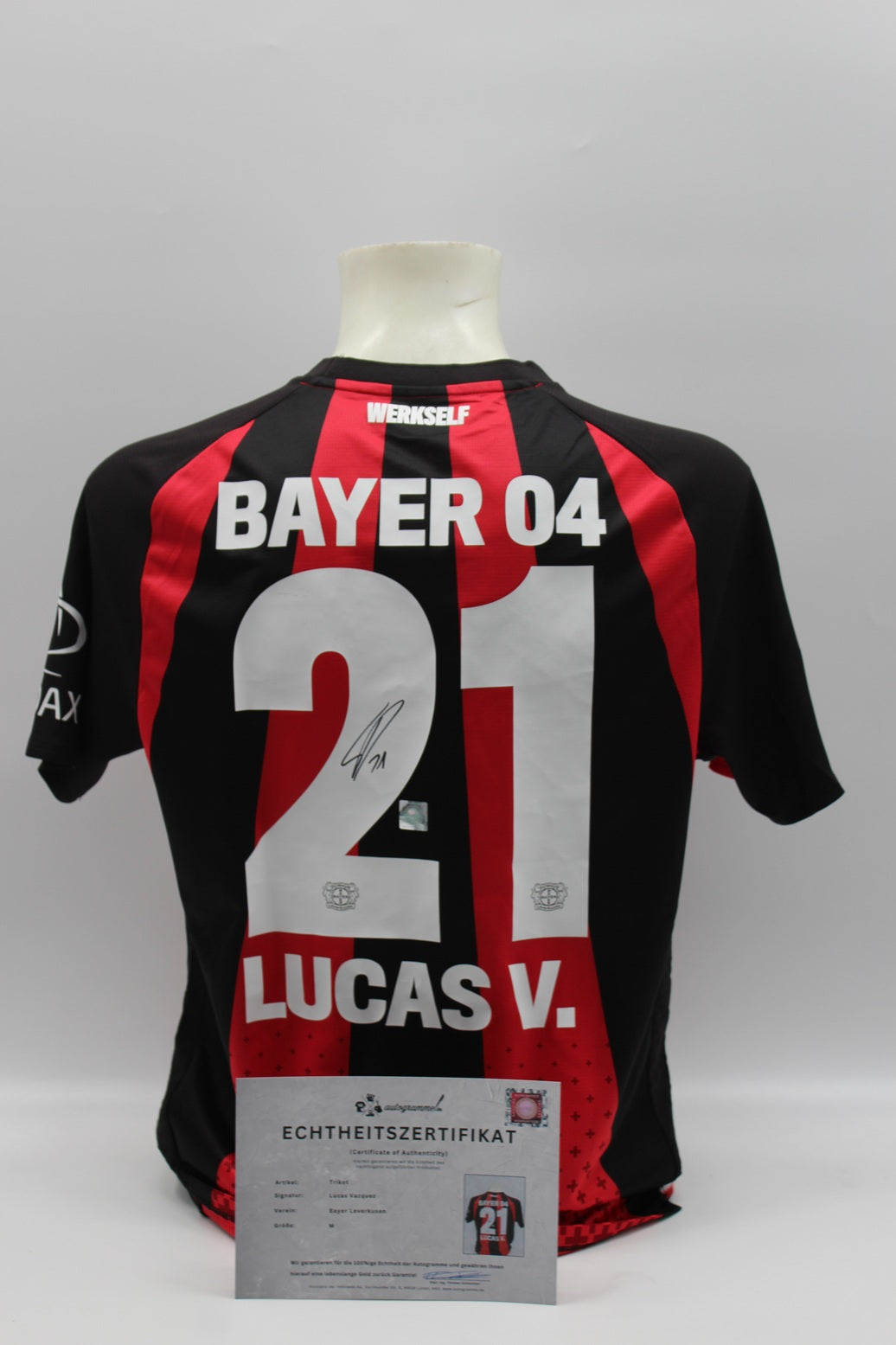 Bayer Leverkusen 26/27 Trikot Lucas Vazquez signiert New Balance COA Autogramm M