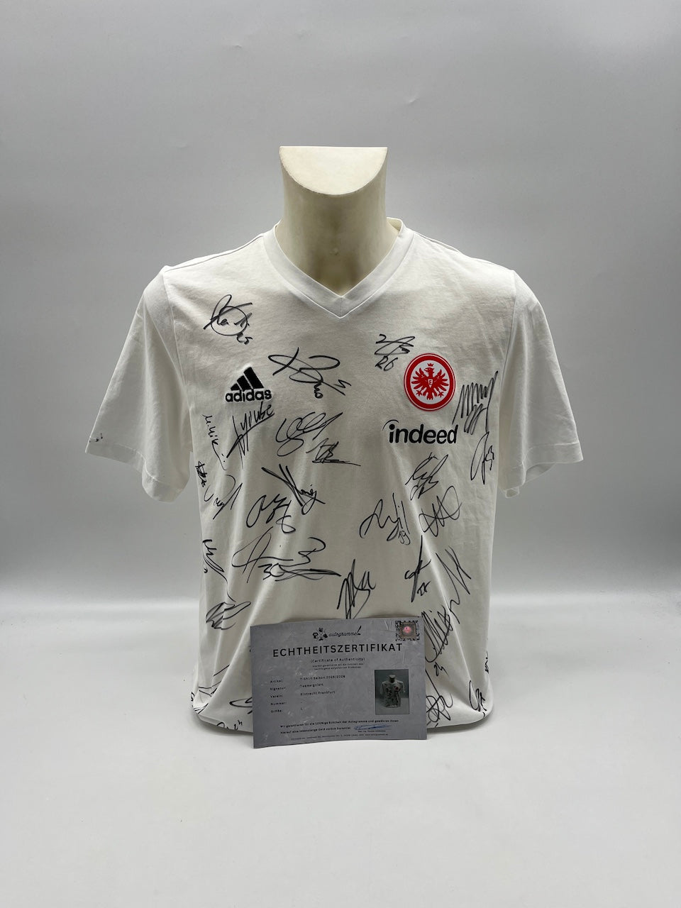 Eintracht Frankfurt T-Shirt 2025/2026 Teamsigniert COA Bundesliga L