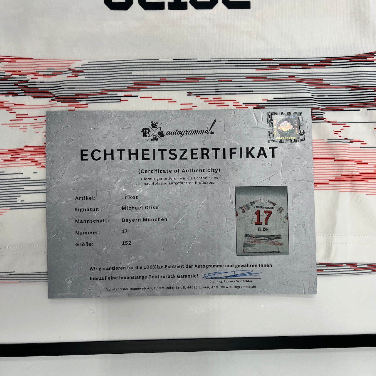 Bayern München Trikot Michael Olise signiert im Rahmen COA Adidas 152