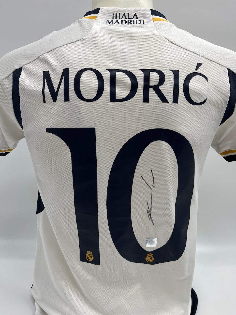 Real Madrid Trikot Luka Modric signed adidas Spain La Liga S