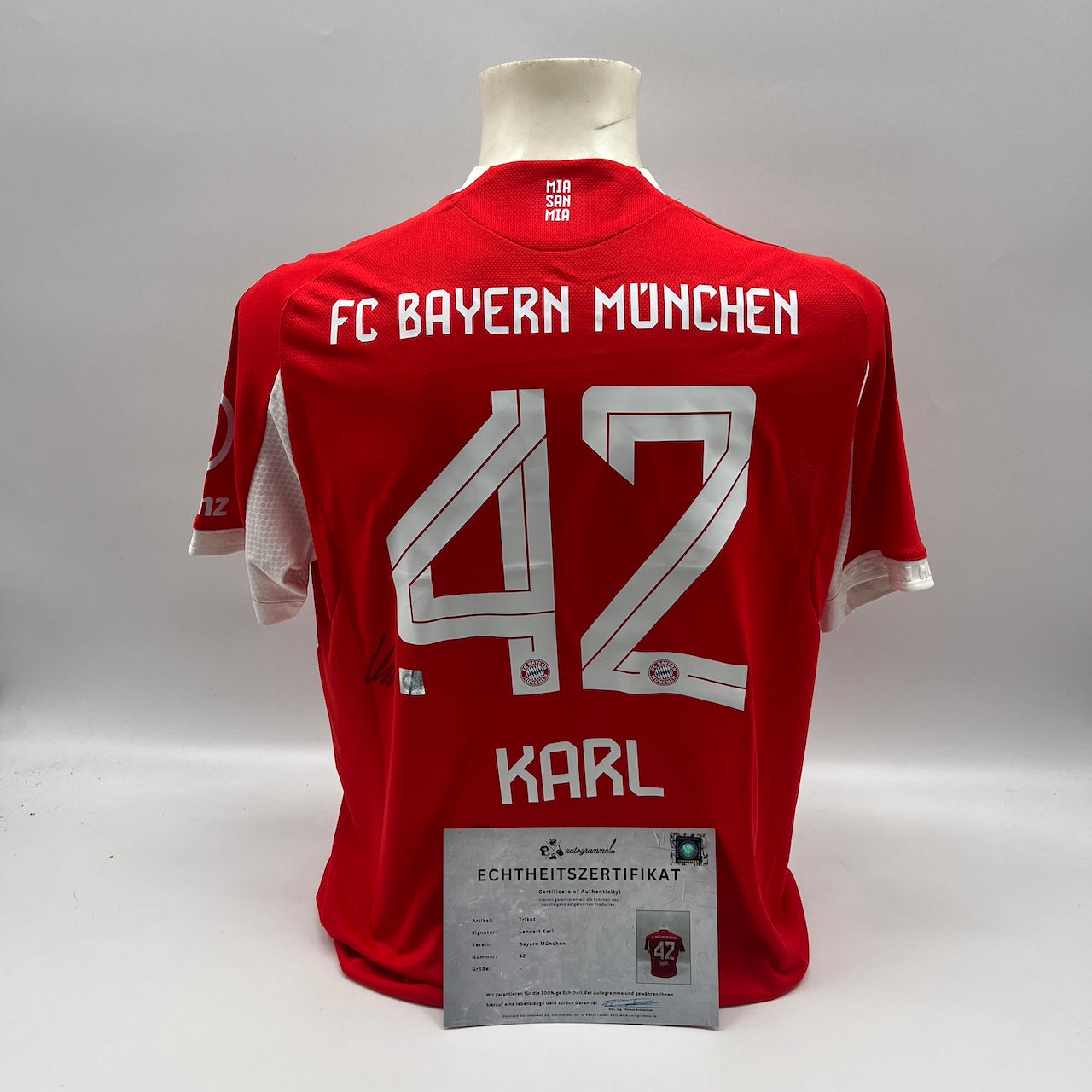 Bayern München Authentic-Trikot Lennart Karl signiert Autogramm Adidas COA L
