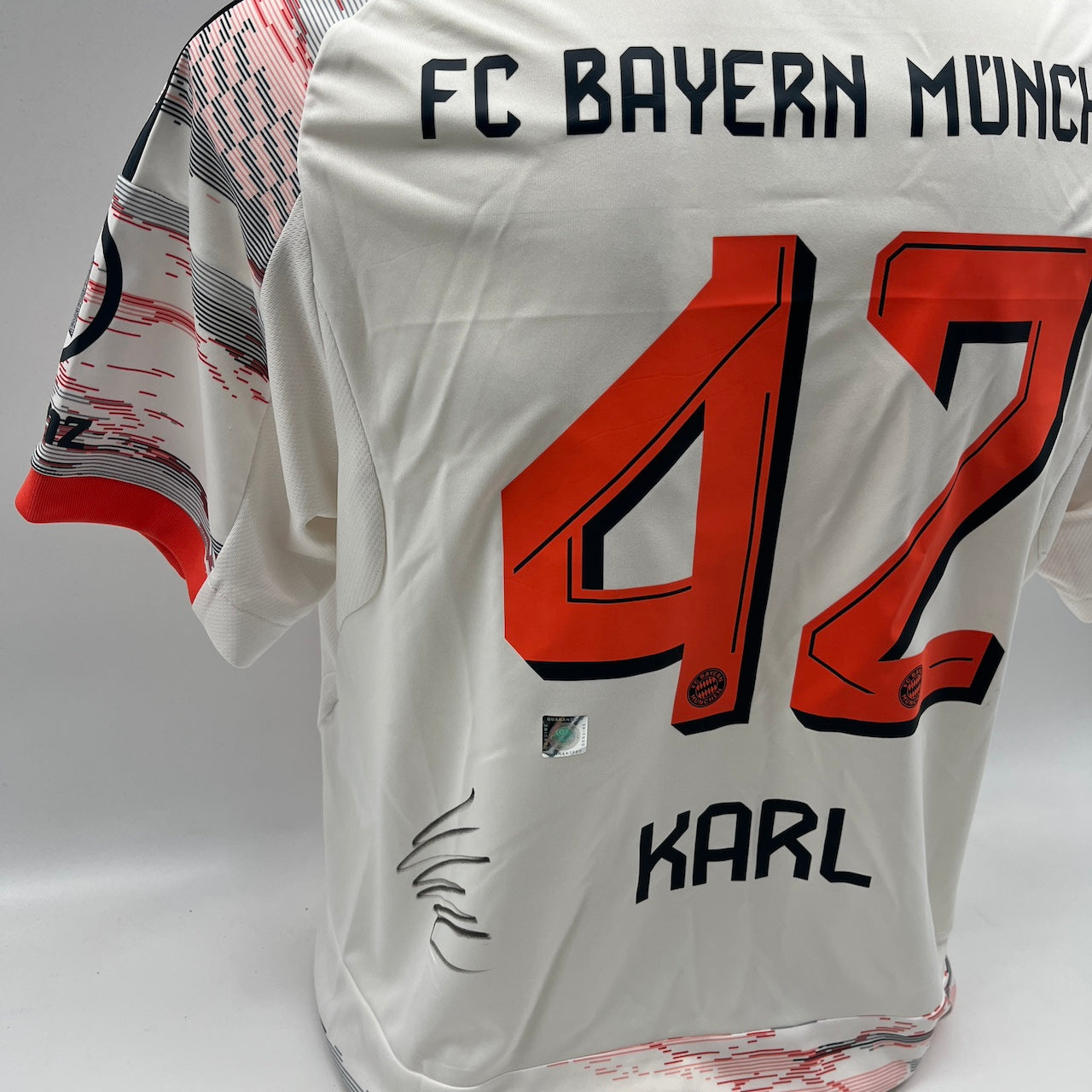 Bayern München Trikot Lennart Karl signiert Autogramm Adidas COA neu L