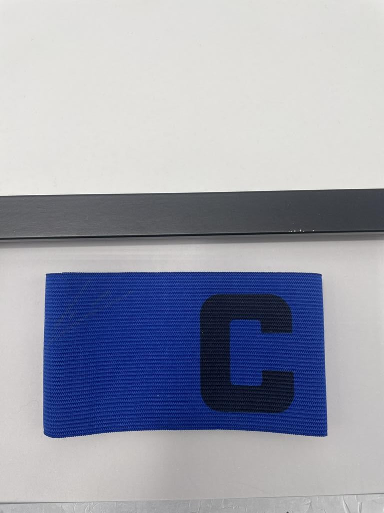 Captain's armband signed by Robert Lewandowski in a frame FC Bayern Munich football autograph