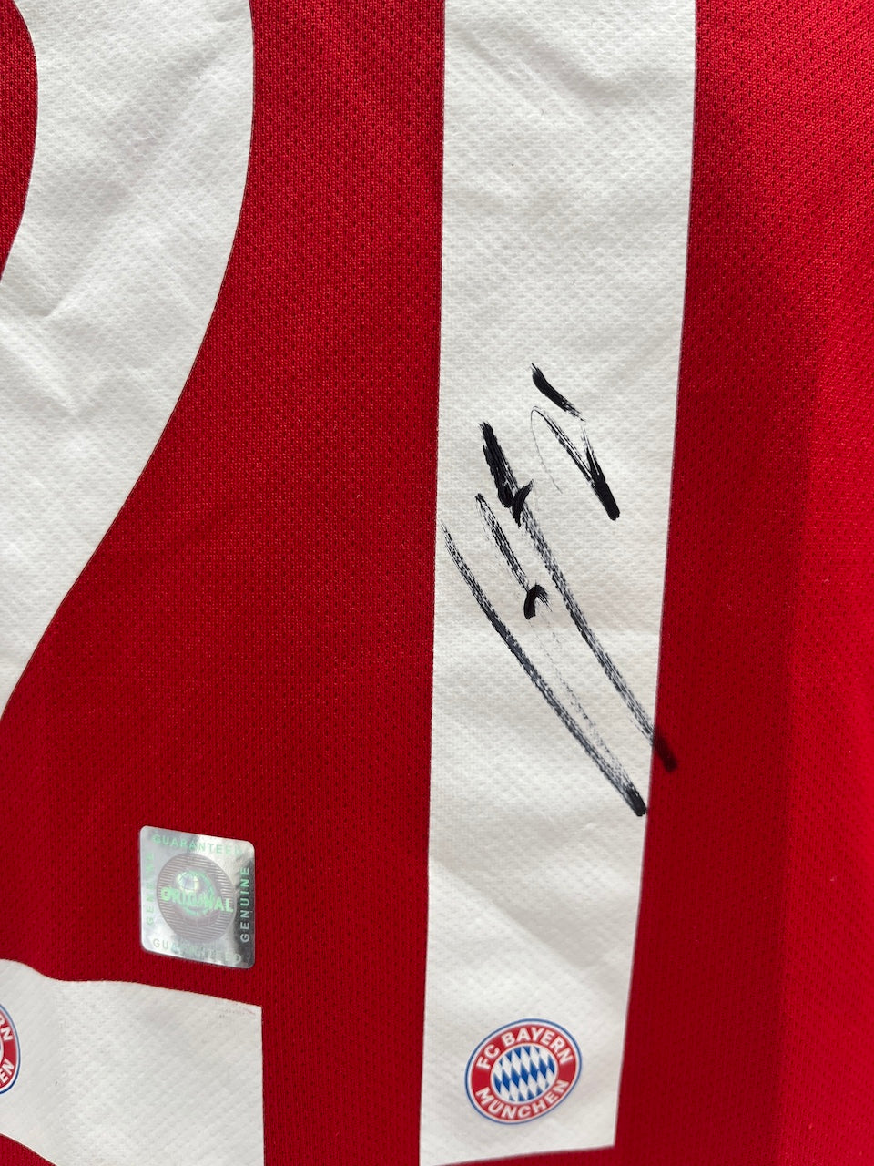 Bayern München Trikot Lucas Hernandez signiert Autogramm Adidas FCB 164