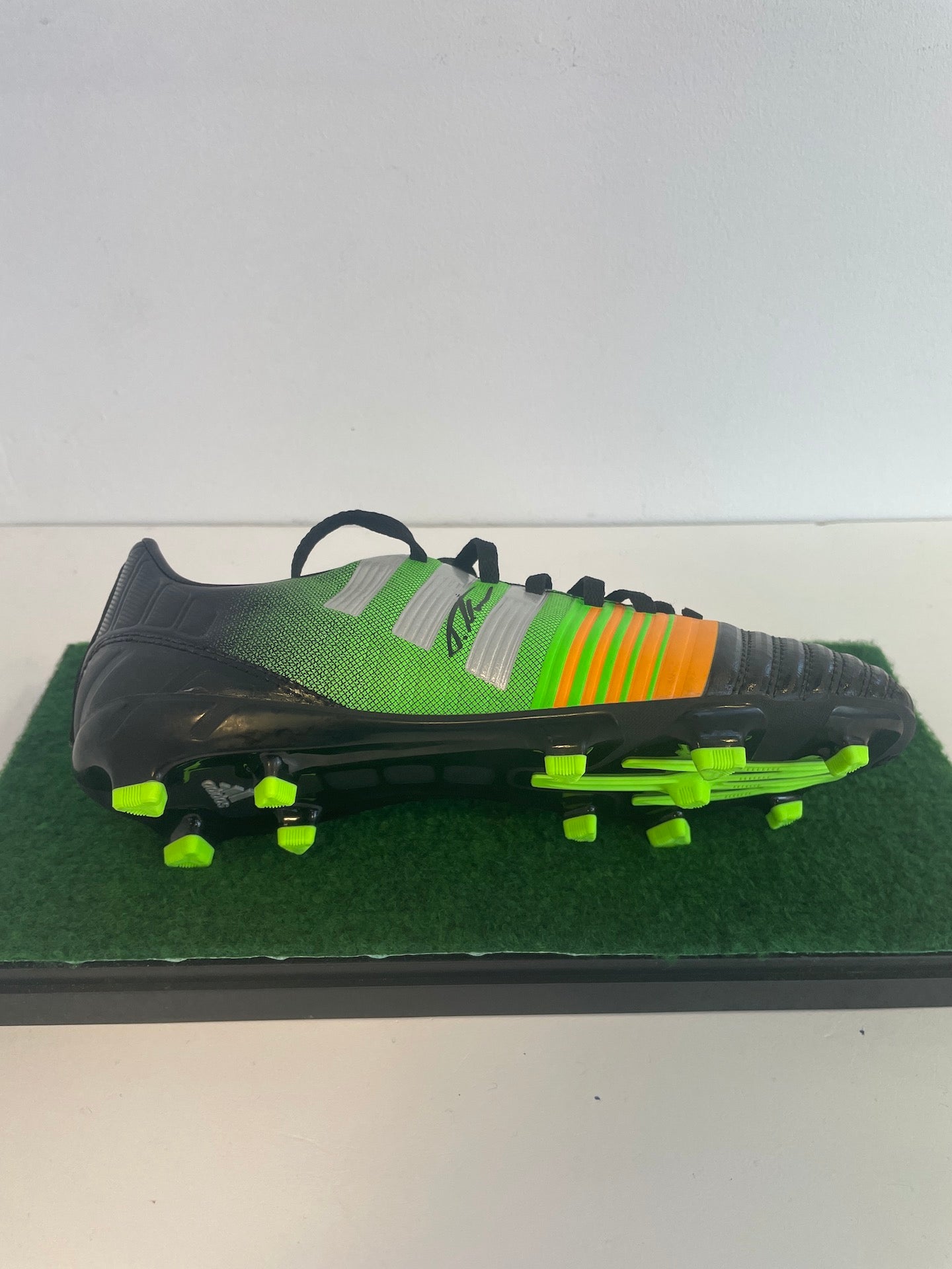 Fußballschuh Timo Werner signiert Fußball Tottenham Premier League Schuh Neu