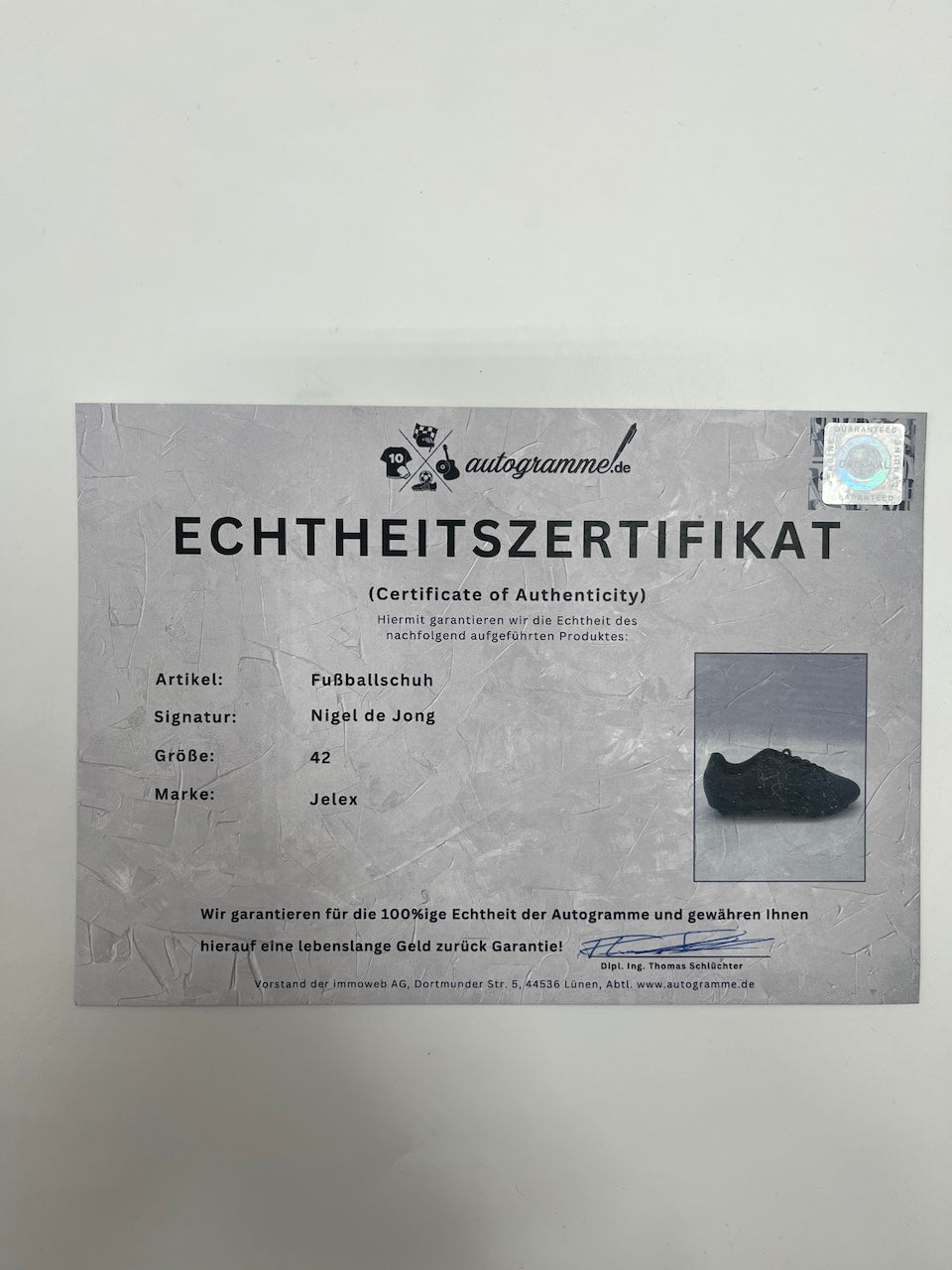 Fußballschuh Nigel de Jong signiert in Vitrine + Beleuchtung Autogramm COA