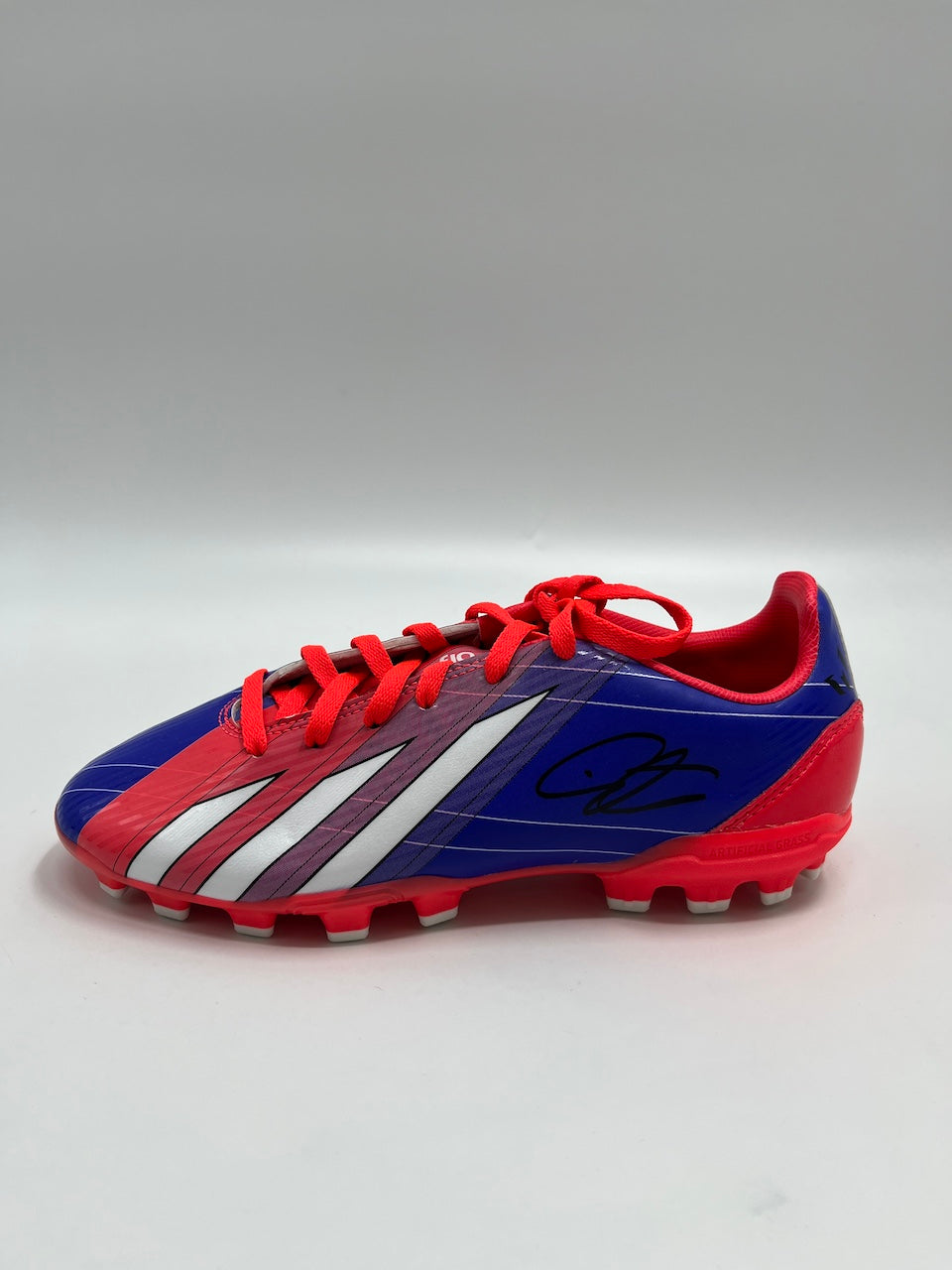 Fußballschuh Matthias Ginter signiert Fußball Bundesliga Adidas