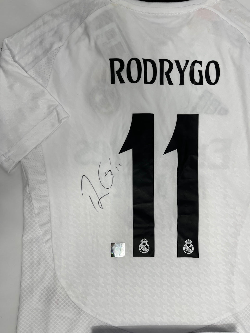 Real Madrid Trikot Rodrygo signed Coa Adidas Football 140 as part of COA Adidas