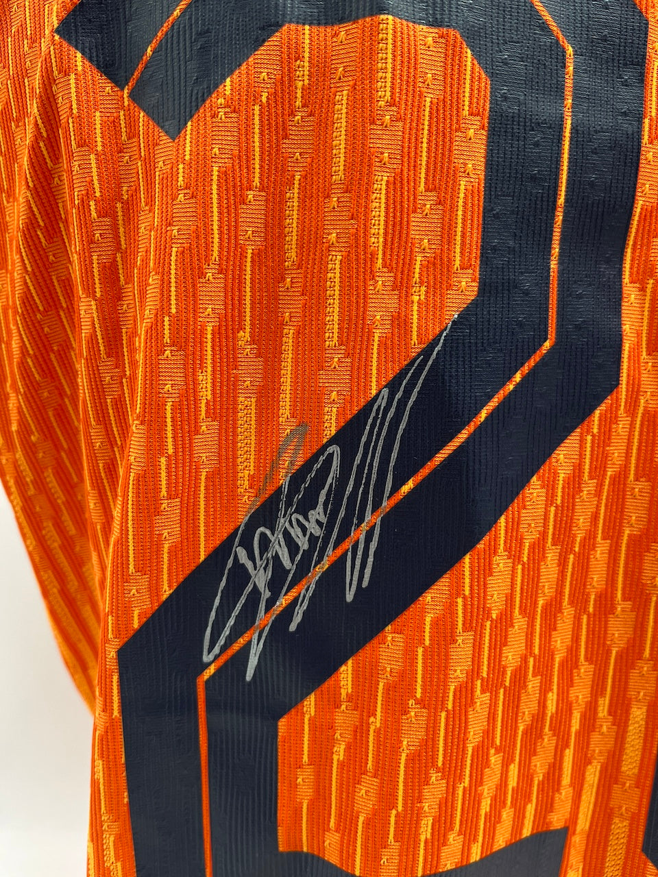 Matchworn Niederlande Trikot getragen & signiert von Mats Wieffer 20.03.2025