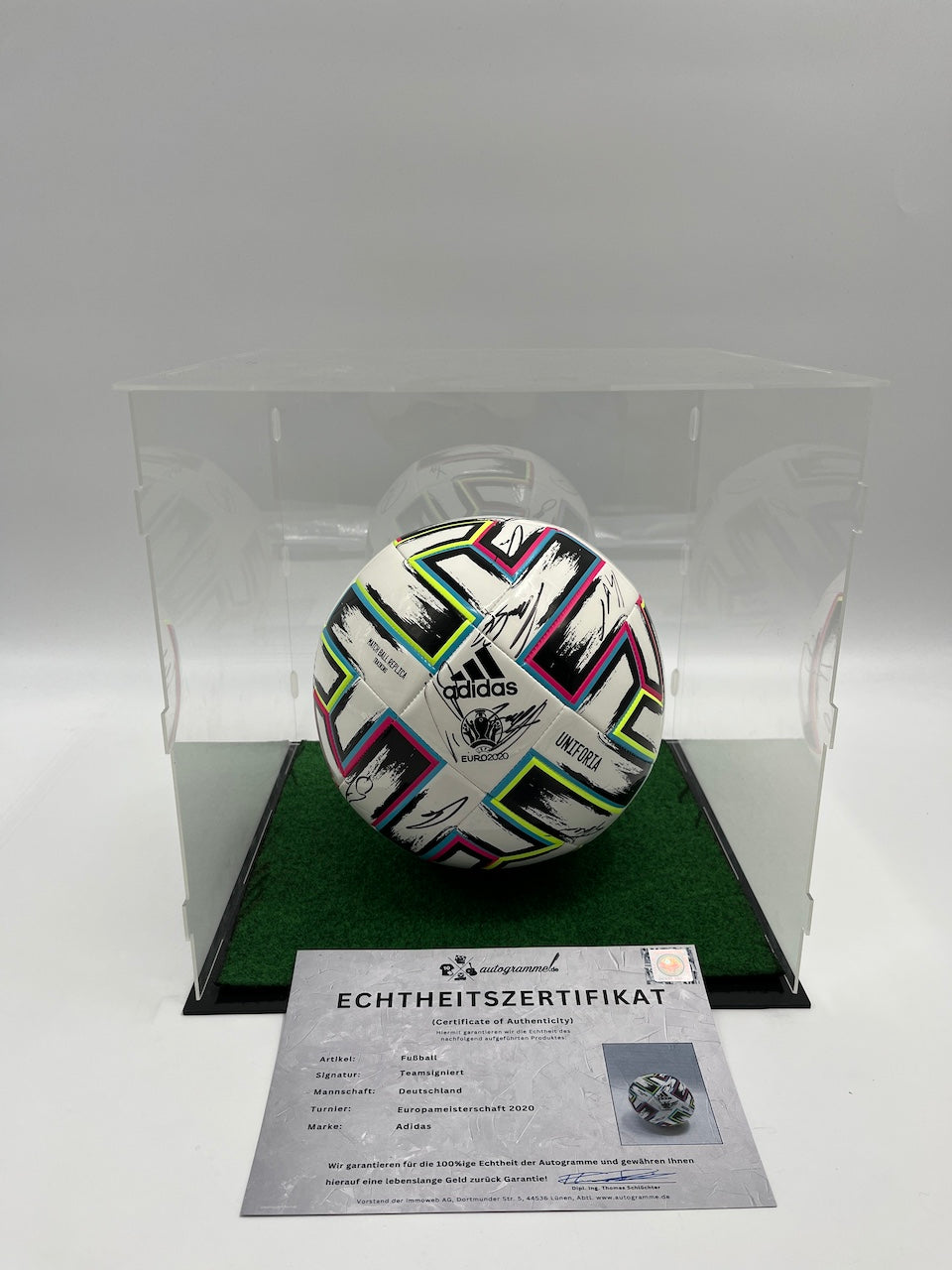 Football team signed EM 2020 in showcase DFB Autogram Adidas Coa Ball