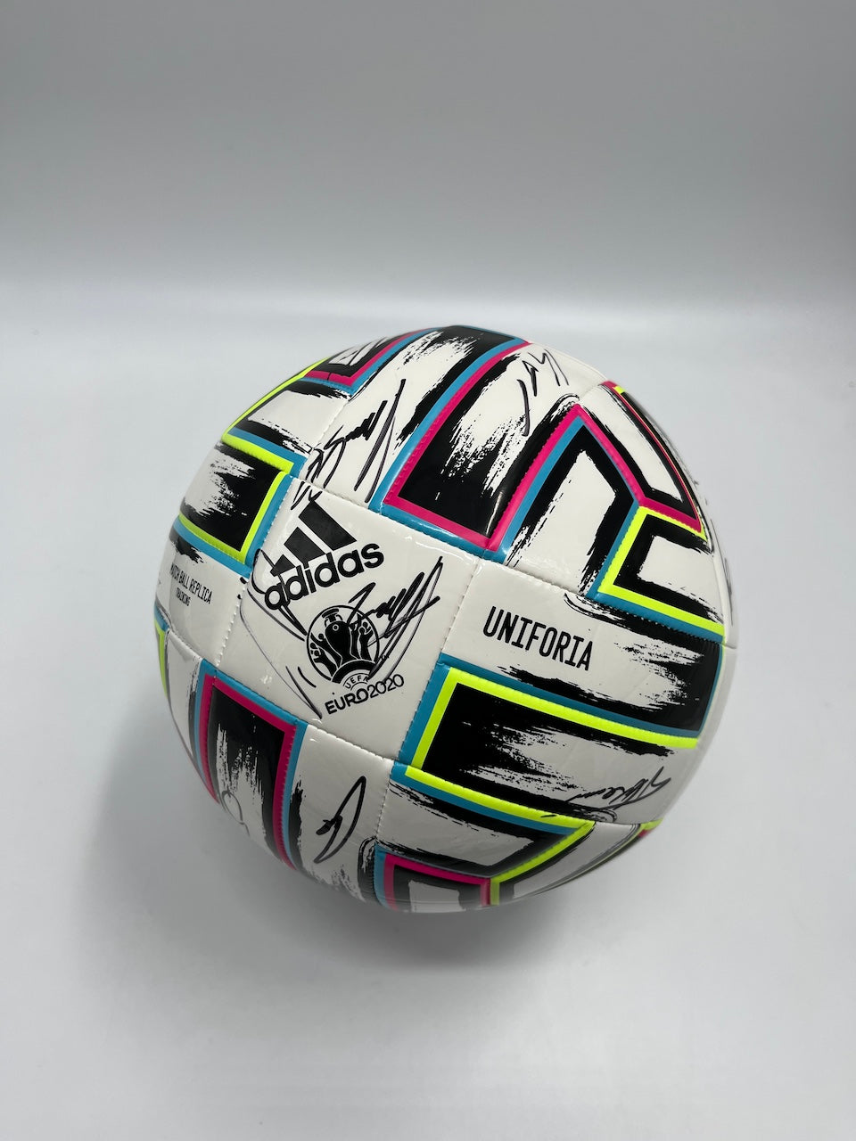 Football team signed EM 2020 in showcase DFB Autogram Adidas Coa Ball