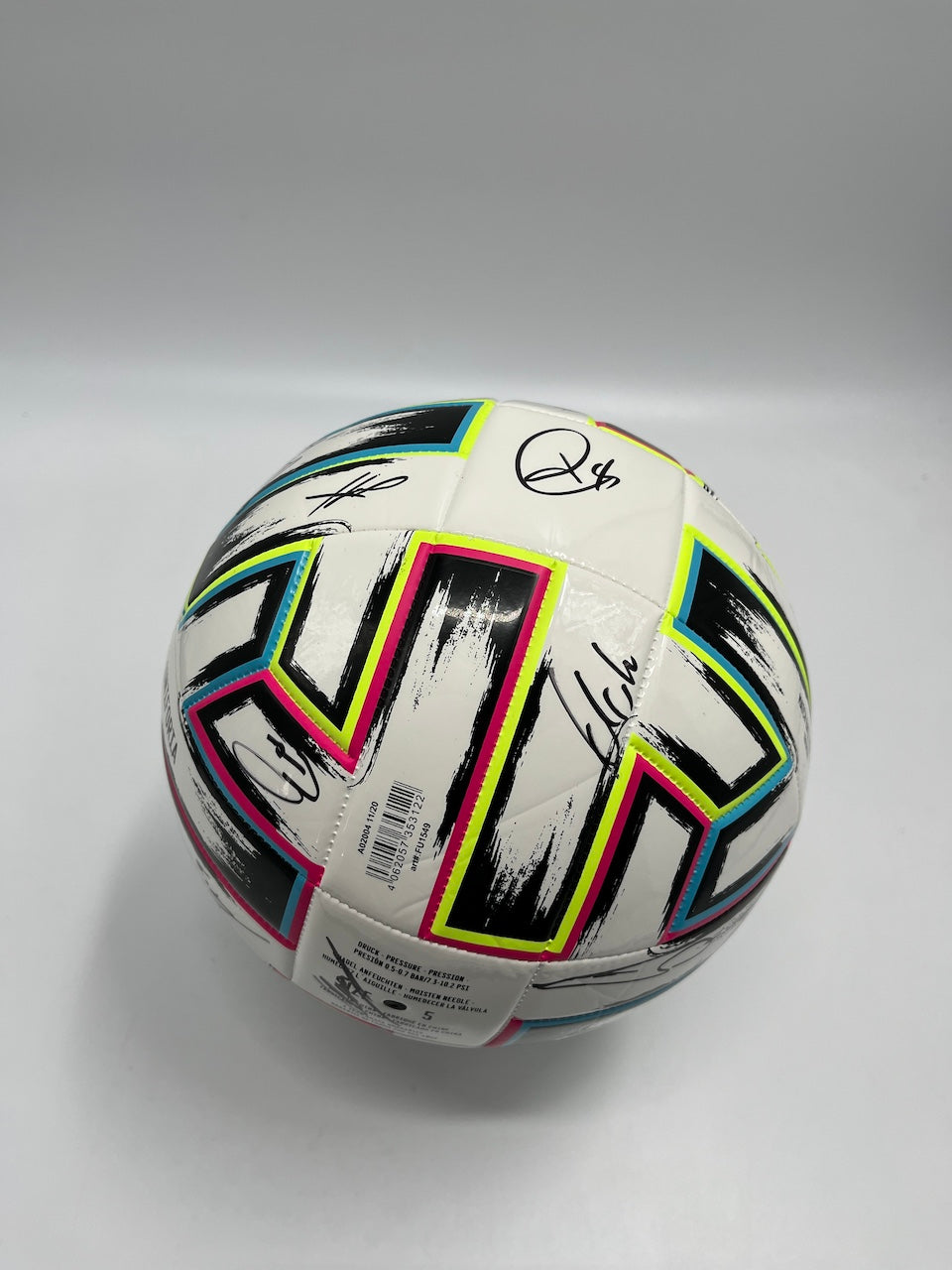 Football team signed EM 2020 in showcase DFB Autogram Adidas Coa Ball