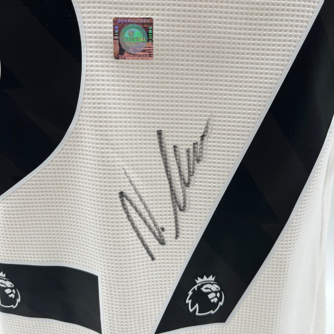 Newcastle United Trikot Nick Woltemade signiert Autogramm Fußball Adidas S