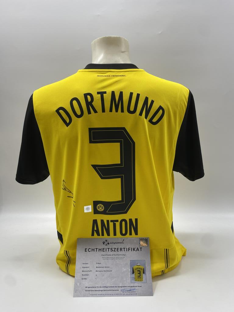 Borussia Dortmund jersey signed by Waldemar Anton, BVB new, Puma signed, size L