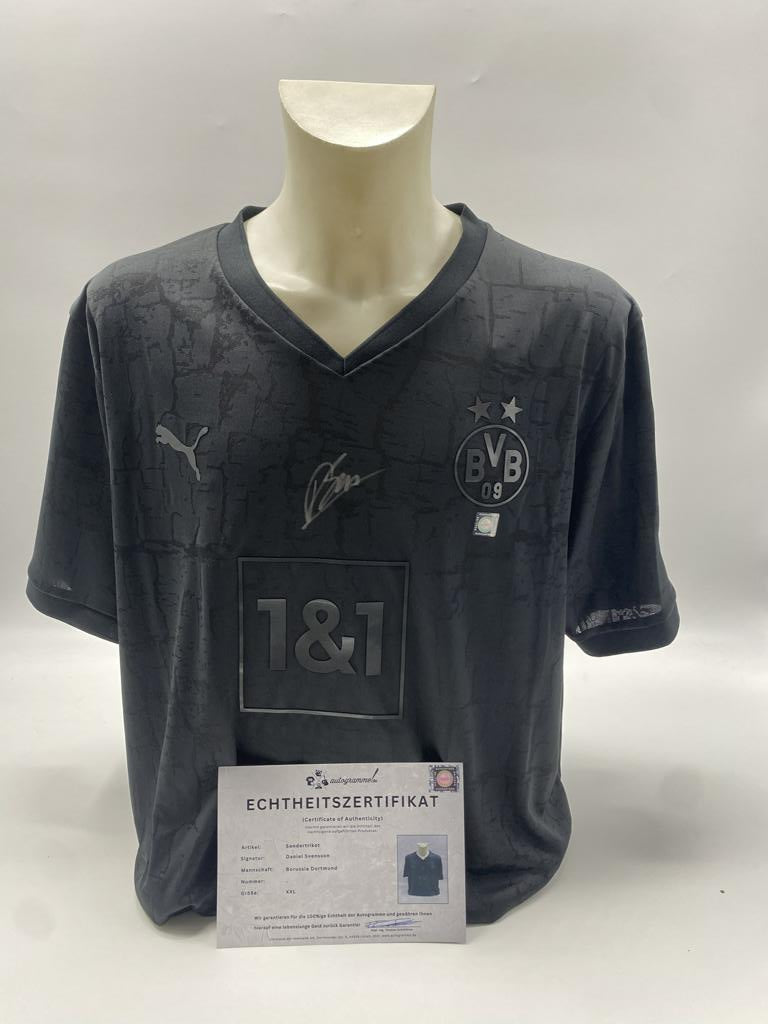 Borussia Dortmund special edition jersey signed by Daniel Svensson, autographed, Puma BVB XXL