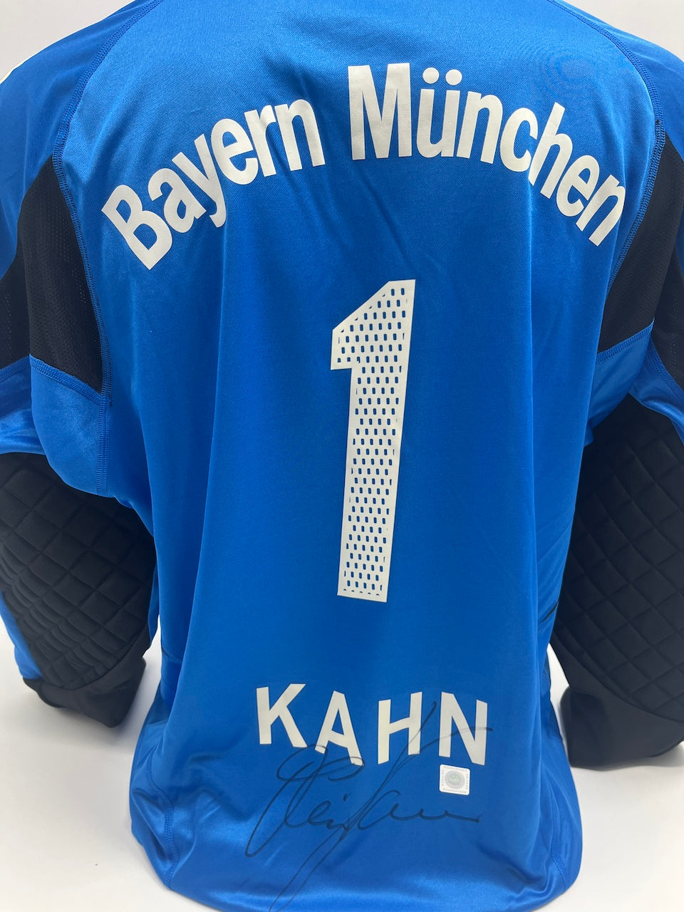 Bayern München Torwart-Trikot Oliver Kahn signiert Adidas FCB COA M