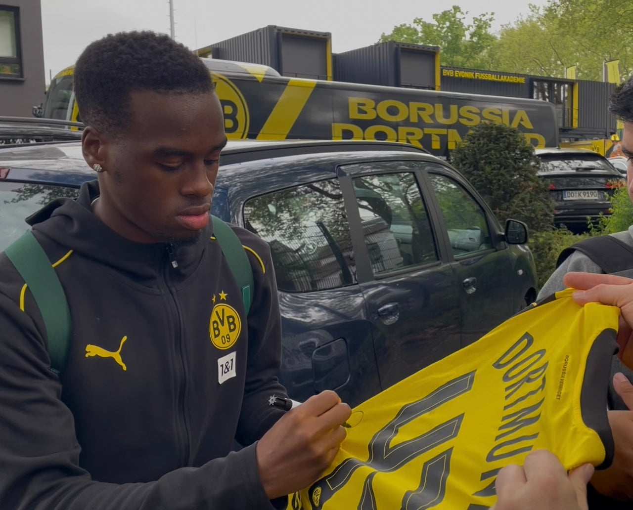 Matchworn Dortmund jersey worn by Jamie Gitten 25.01.2025 BVB-Bremen