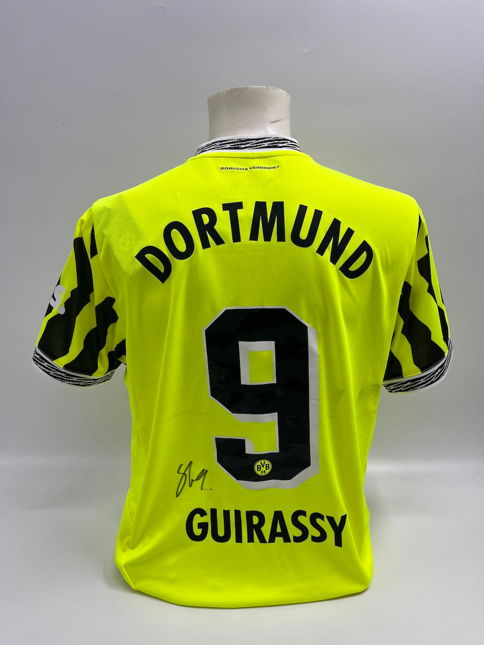 BVB Sondertrikot 2025 Teamsigniert Borussia Dortmund COA Puma Autogramm L