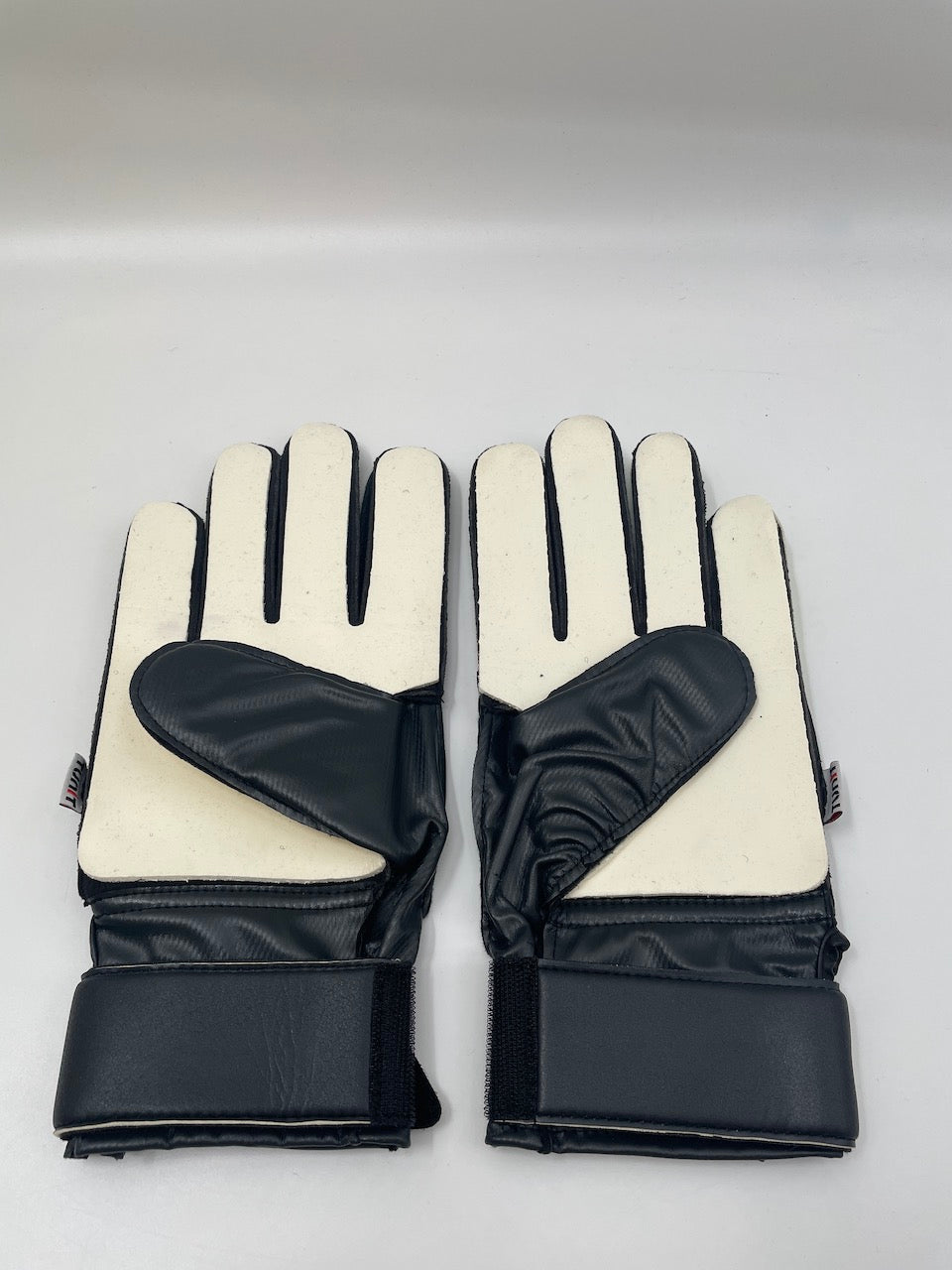 Torwarthandschuh Koen Casteels signiert Autogramm Wolfsburg COA