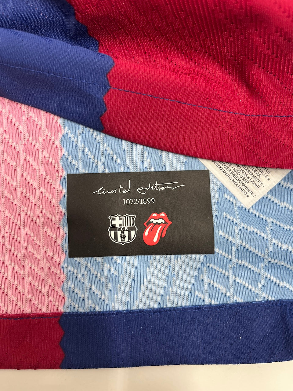 Limited Barcelona x The Rolling Stones jersey 1072/1899 M