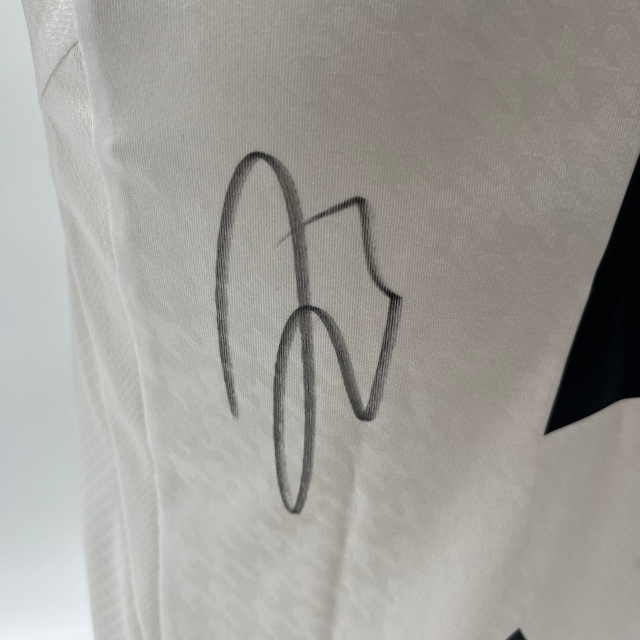 Real Madrid Damentrikot Jude Bellingham signiert Autogramm Adidas COA S