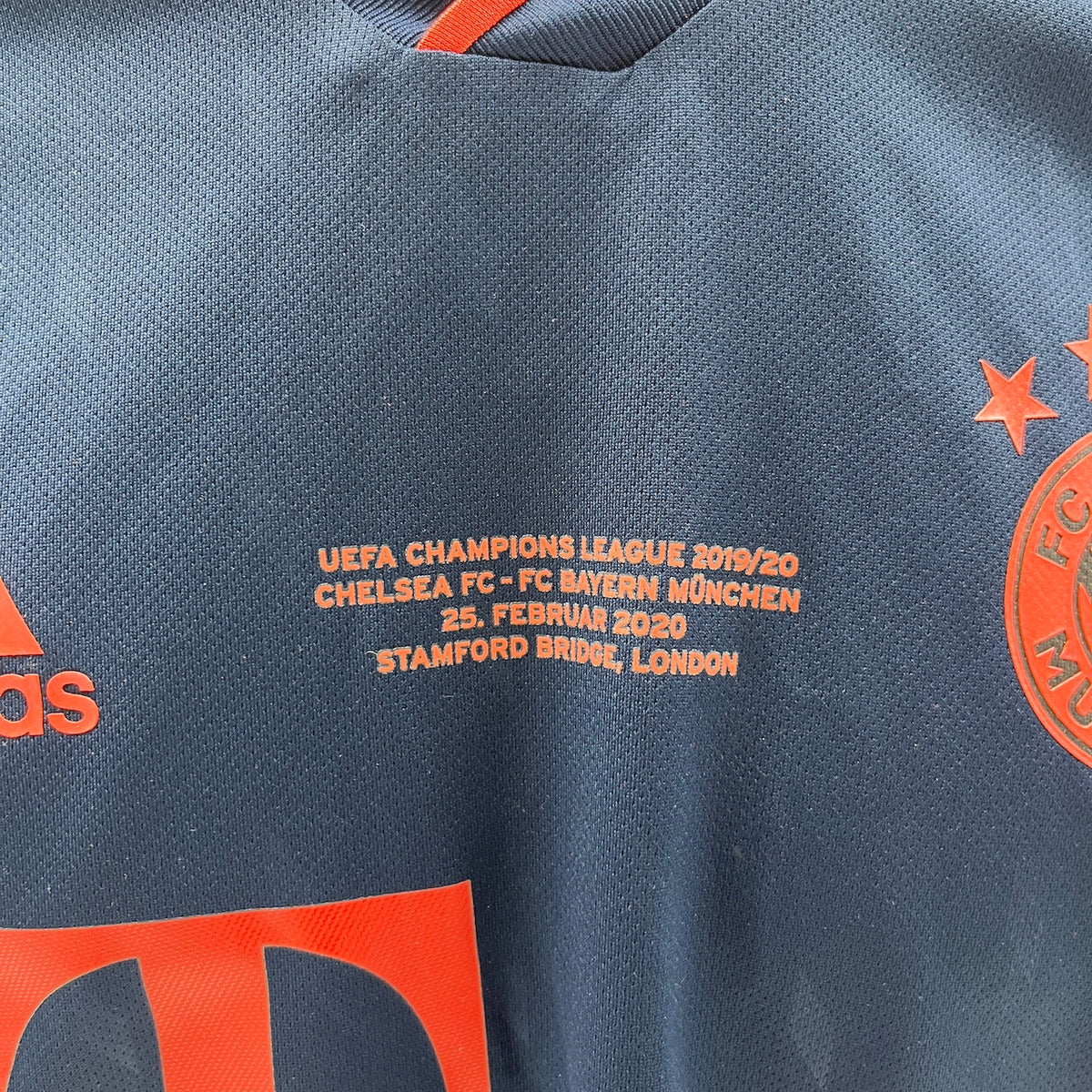 Bayern München Trikot Lucas Hernandez signiert Autogramm Adidas L