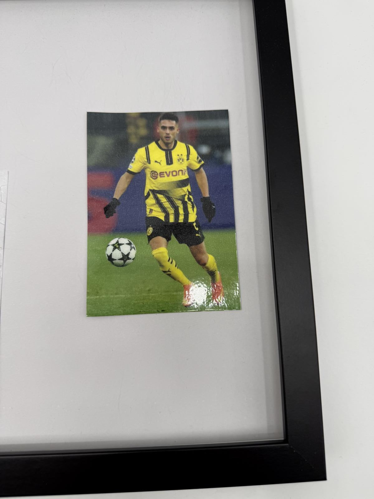 Kapitänsbinde Yan Couto signiert im Rahmen Borussia Dortmund neu COA