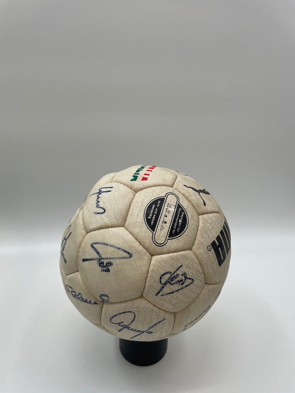 FC Bayern Fußball Teamsigniert 1988/1989 Unterschrift Autogramm Italia Ball