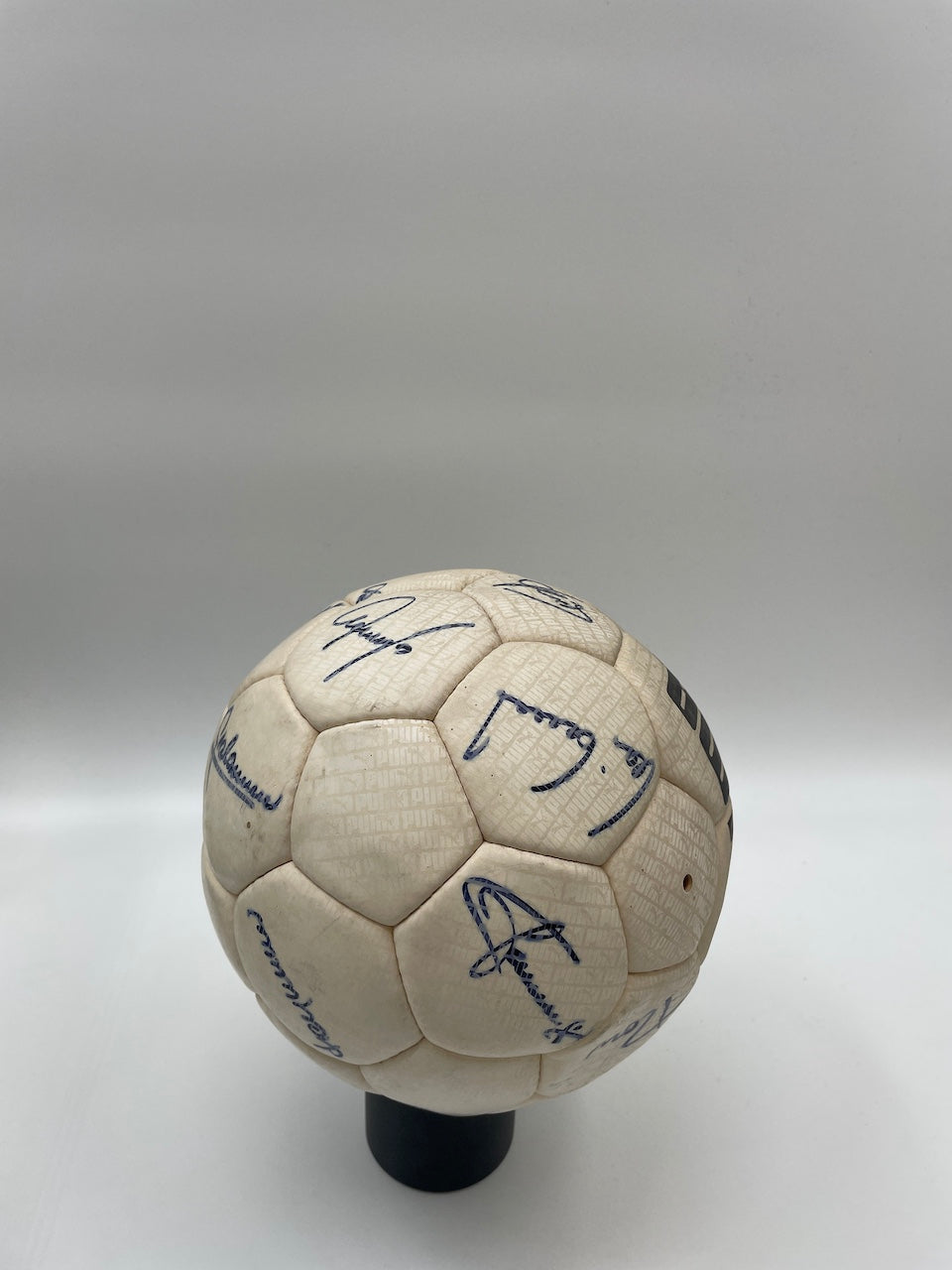 FC Bayern Fußball Teamsigniert 1988/1989 Unterschrift Autogramm Italia Ball