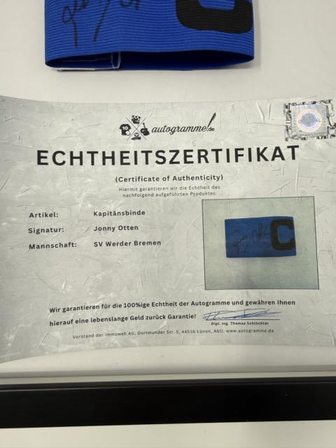 Kapitänsbinde Jonny Otten signiert im Rahmen Werder Bremen COA Fußball