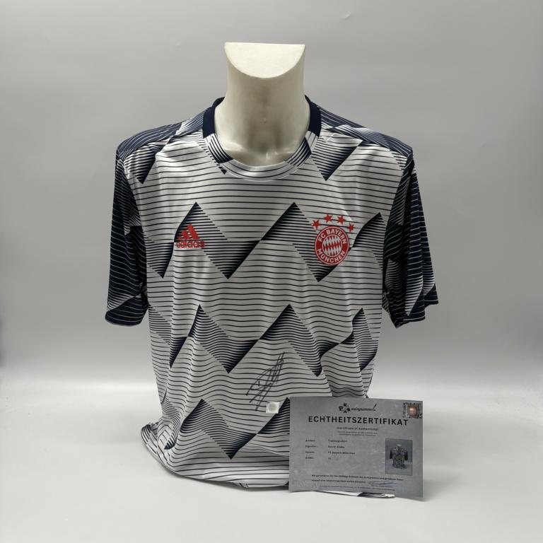Bayern München Trainingsshirt David Alaba signiert Adidas COA Autogramm XL