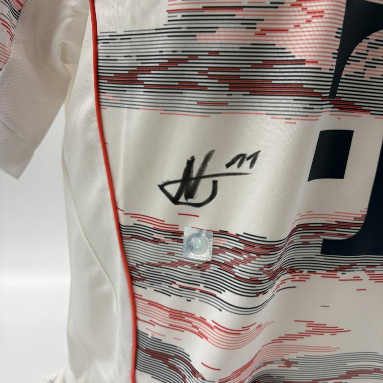Bayern München signiert Manuel Neuer und Nicolas Jackson Autogramm Adidas COA L