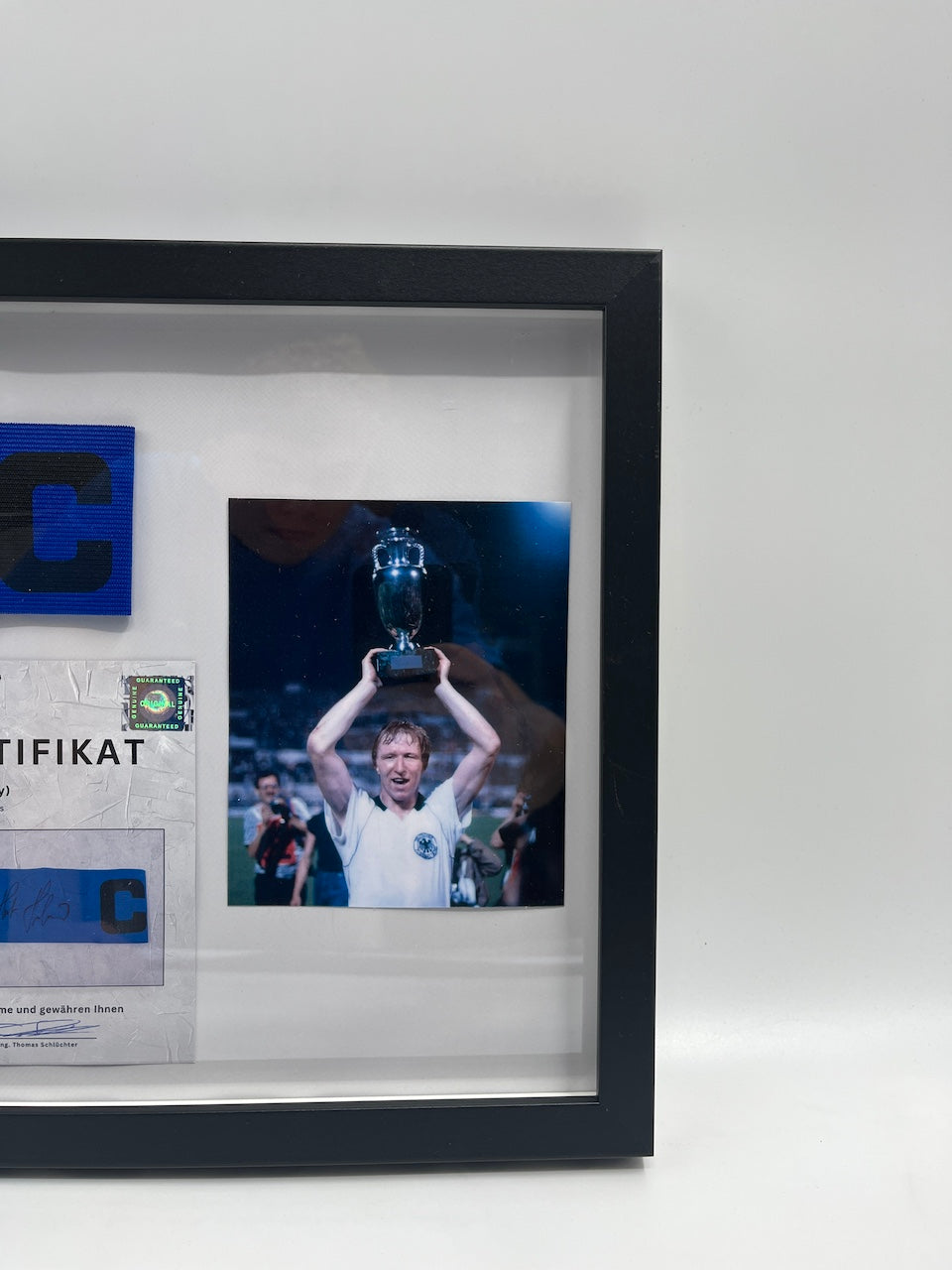 Captain's armband Horst Hrubesch signed in the frame DFB football autograph COA