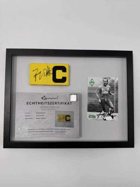 Kapitänsbinde Jonny Otten signiert im Rahmen Werder Bremen COA Fußball