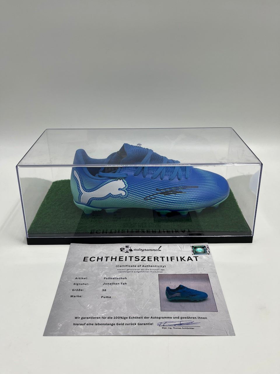 Fußballschuh Jonathan Tah signiert Autogramm Bundesliga Puma 38